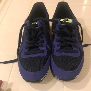 Brand new Nike imInternationlist